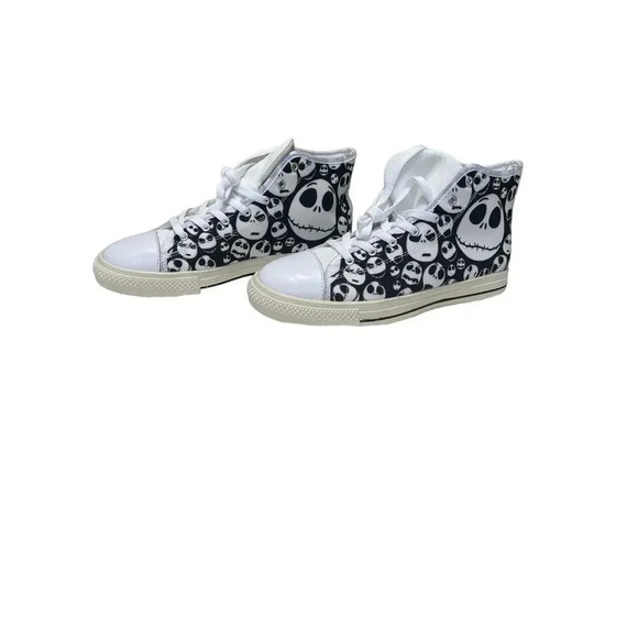 The Nightmare Before Christmas Canvas Shoes NWT Tim Burton Printed High Top S 10 - Picture 1 of 9